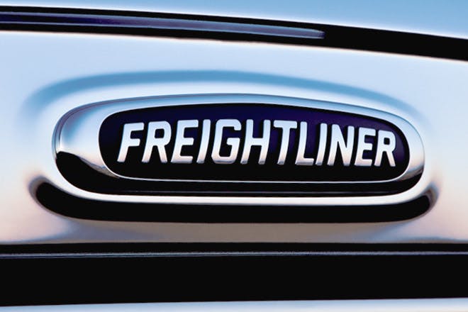 freightliner used truck parts