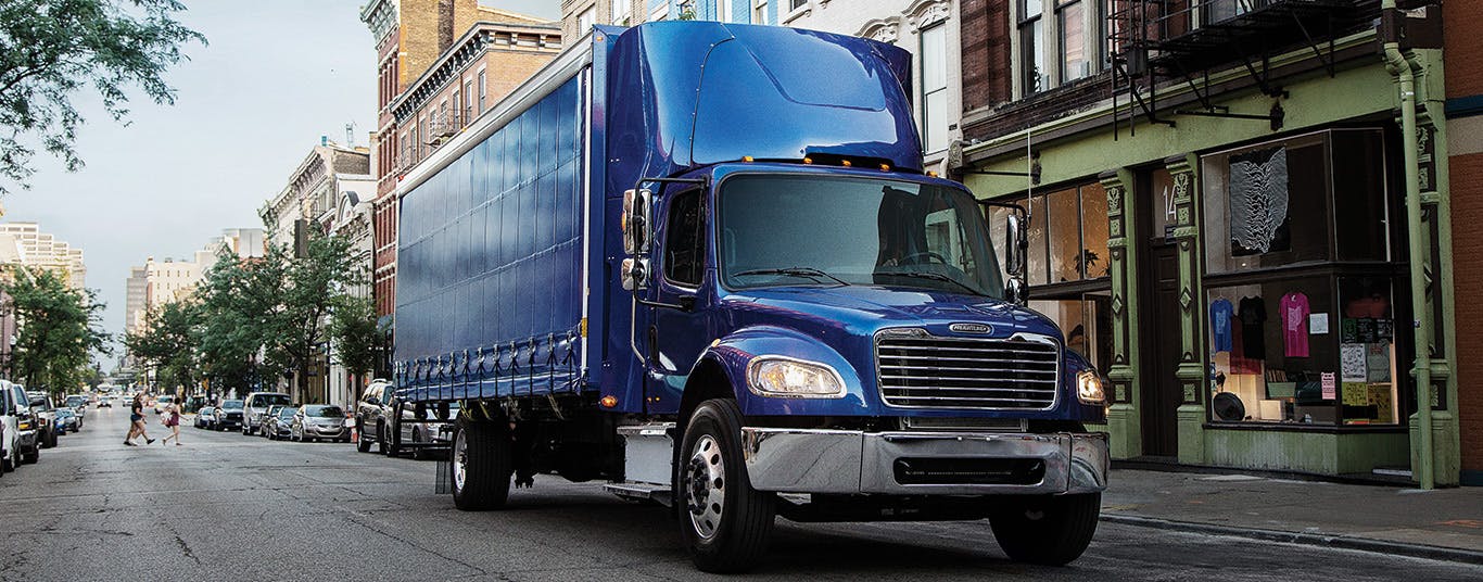 box-truck-blue-1366x536.jpg