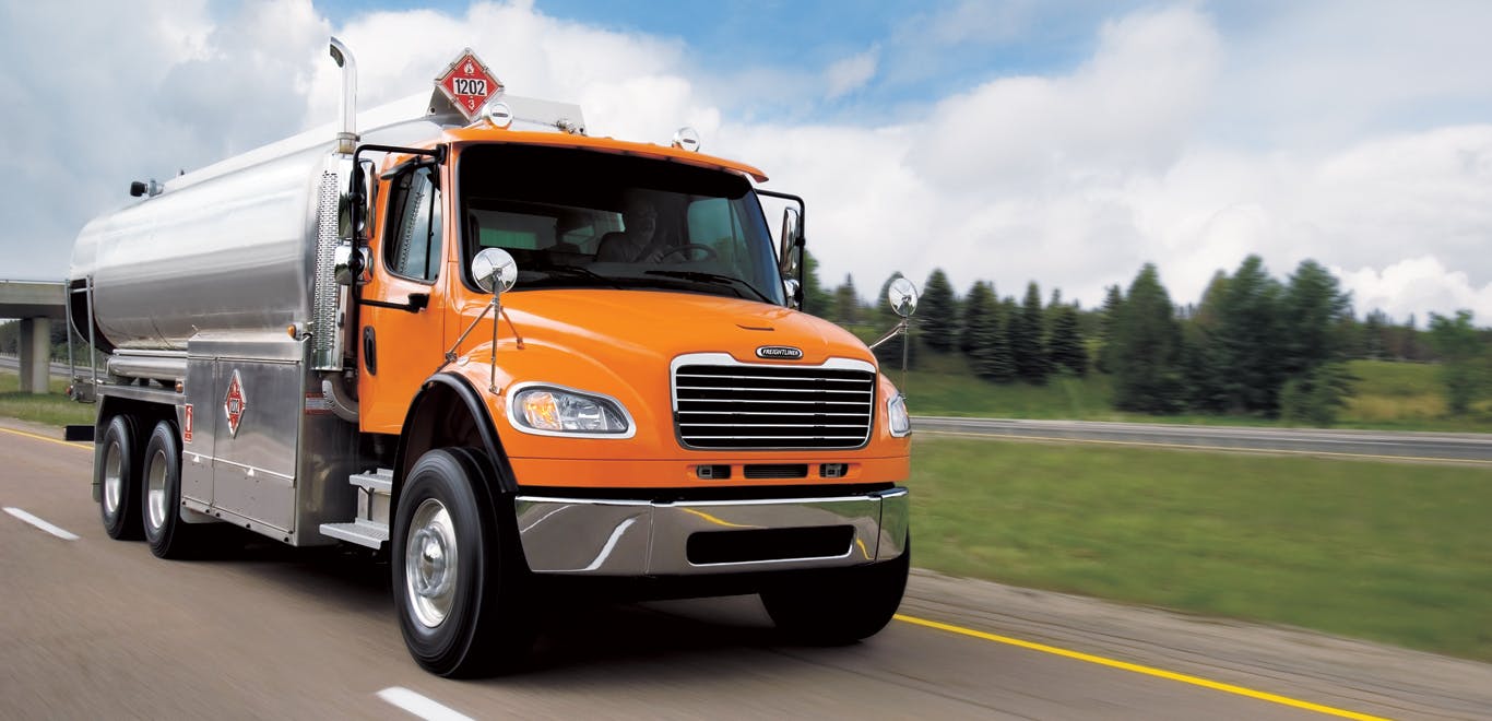m2106-tanker-orange-1366x660.jpg